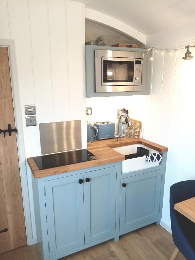 Yew Tree View Luxury Shepherd'S Hut Sturminster Newton Eksteriør bilde